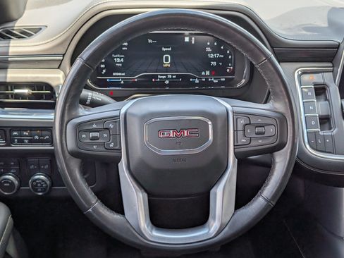 Used 2022 GMC Yukon SLT w/ SLT Premium Package AWD/4WD image 13