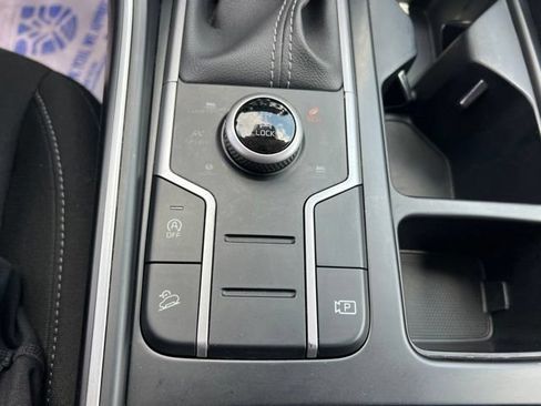 Certified 2023 Kia Sorento LX AWD/4WD image 21
