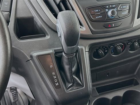 Used 2017 Ford Transit 350 XLT image 18