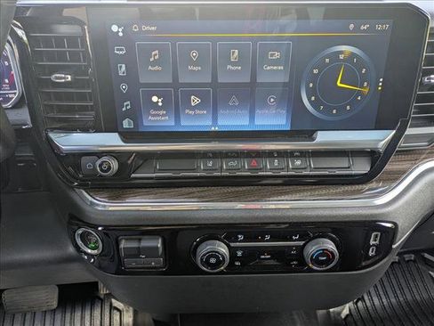 Used 2024 Chevrolet Silverado 2500 LT AWD/4WD image 15