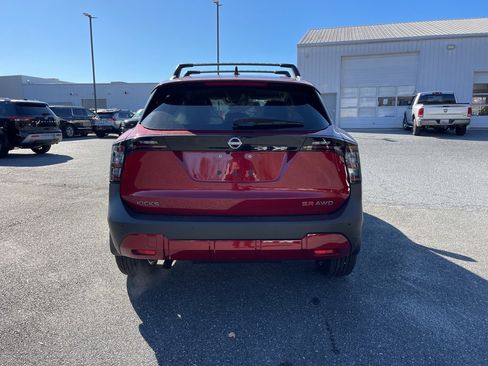 New 2026 Nissan Kicks SR w/ Cold Weather Package image 5