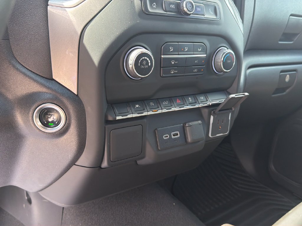 Certified 2025 Chevrolet Silverado 1500 Custom RWD image 23
