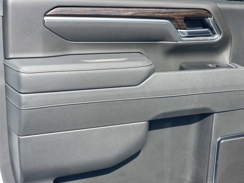 New 2026 GMC Sierra 2500 SLE w/ SLE Value Package; image 23