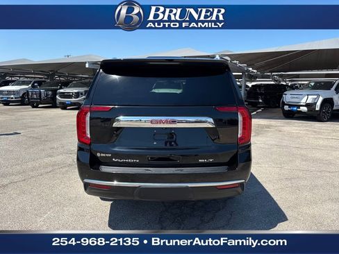 Used 2021 GMC Yukon XL SLT image 6