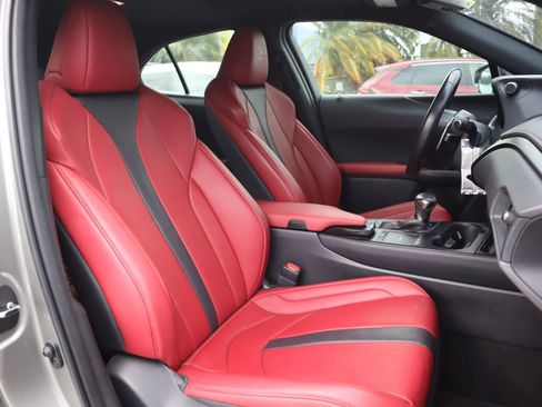 Used 2022 Lexus UX 200 F Sport FWD image 30