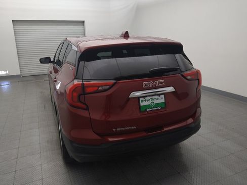 Used 2020 GMC Terrain SLE FWD image 6