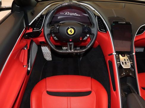 Certified 2024 Ferrari Roma Spider image 6