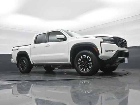 Used 2022 Nissan Frontier PRO-4X w/ Off-Road Protection Package AWD/4WD image 53