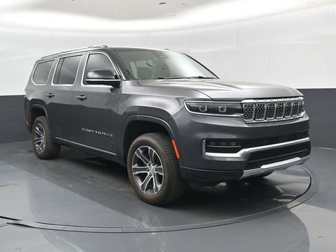 Used 2024 Jeep Grand Wagoneer Series I w/ Convenience Group III AWD/4WD image 1