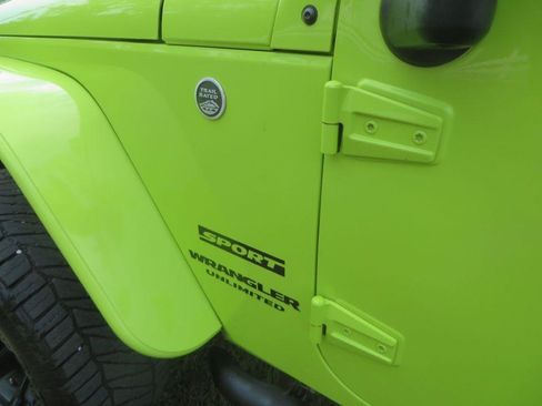 Used 2016 Jeep Wrangler Unlimited Sport w/ Quick Order Package 24S AWD/4WD image 10