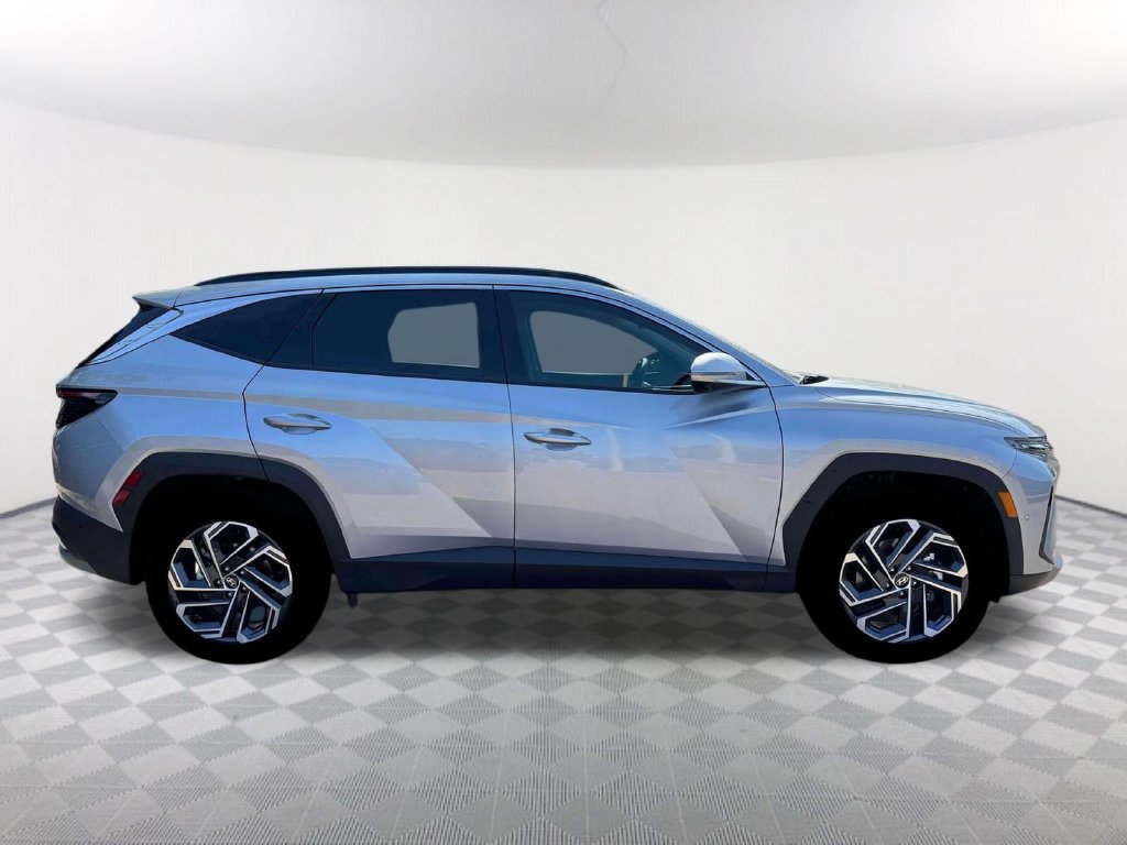 New 2026 Hyundai Tucson Limited AWD/4WD image 9