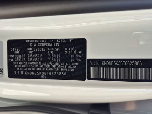 New 2026 Kia Carnival SX FWD image 31