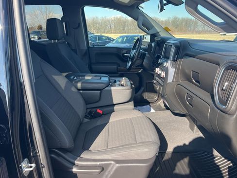 Used 2021 GMC Sierra 1500 SLE w/ X31 Off-Road Package image 30