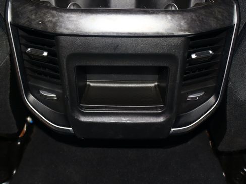 Used 2024 RAM 2500 Big Horn w/ Off Road Package image 38