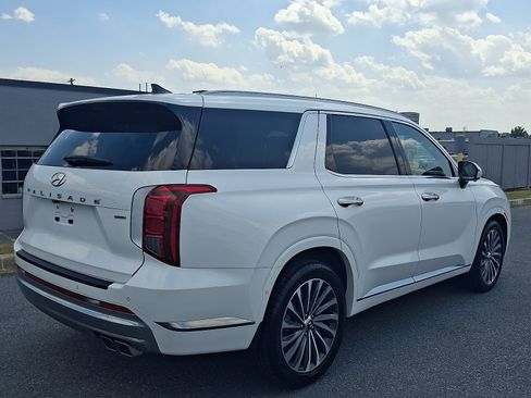 Used 2025 Hyundai Palisade Calligraphy AWD/4WD image 5