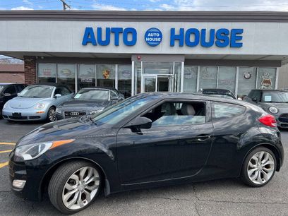Used 2013 Hyundai Veloster w/ Style Pkg