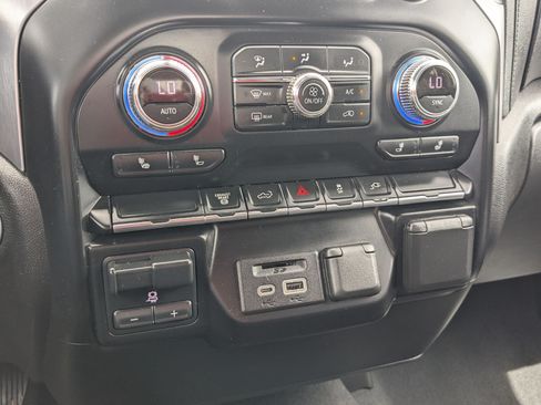 Used 2023 GMC Sierra 2500 SLT AWD/4WD image 24