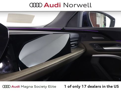 Used 2025 Audi Q5 Premium Plus w/ Premium Plus AWD/4WD image 8