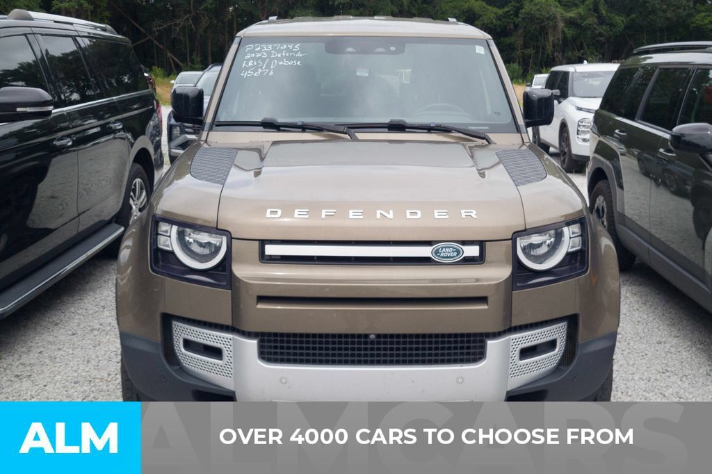 Used 2023 Land Rover Defender 110 AWD/4WD image 2
