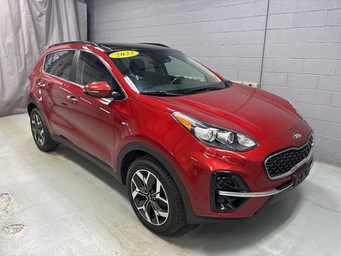 Used 2022 Kia Sportage EX image 5