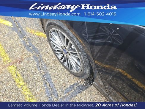 Used 2014 Ford Fusion SE w/ Equipment Group 202A image 16