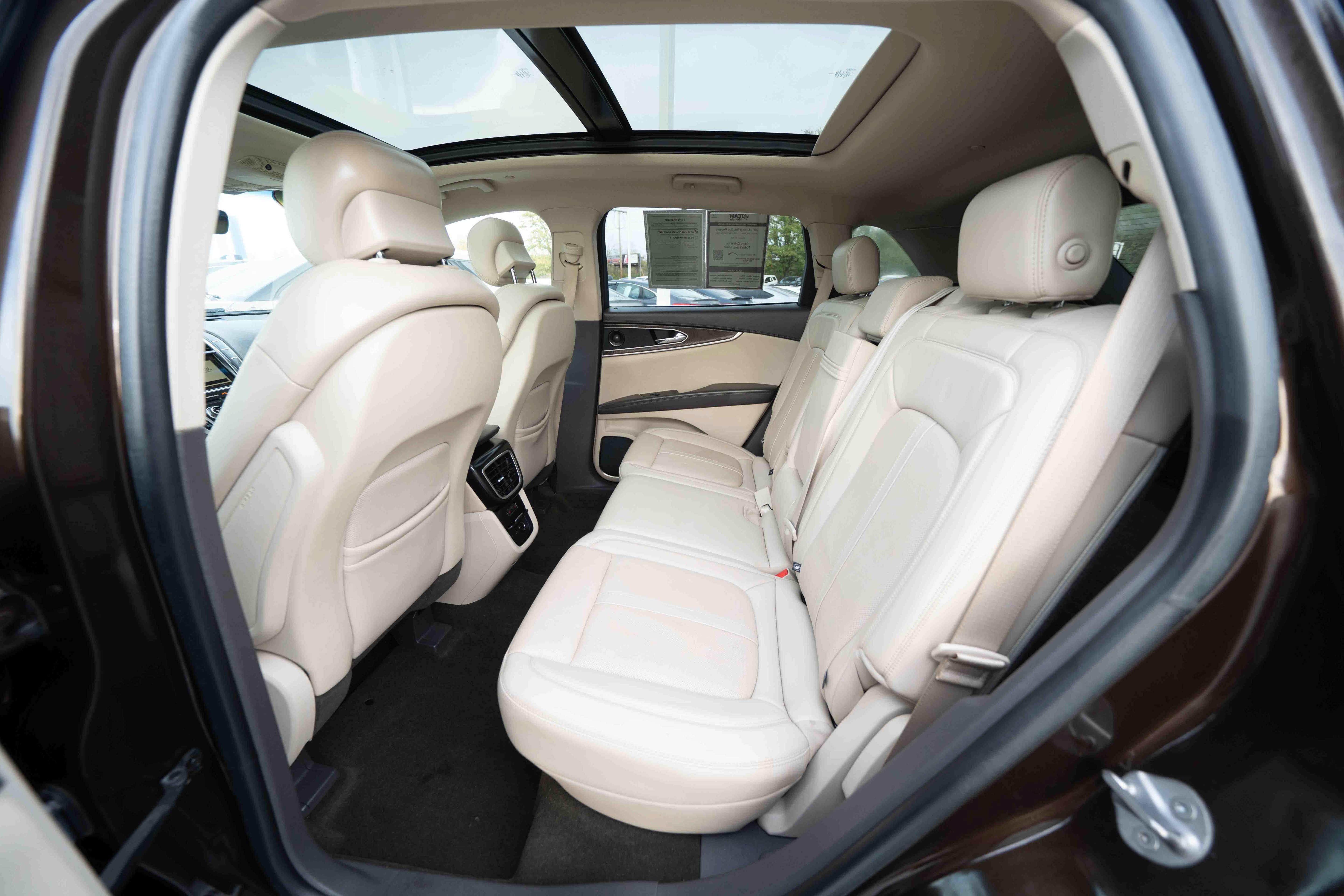 Used 2019 Lincoln Nautilus Reserve AWD/4WD image 23