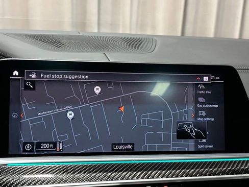 Used 2022 BMW X5 M50i w/ Premium Package image 22