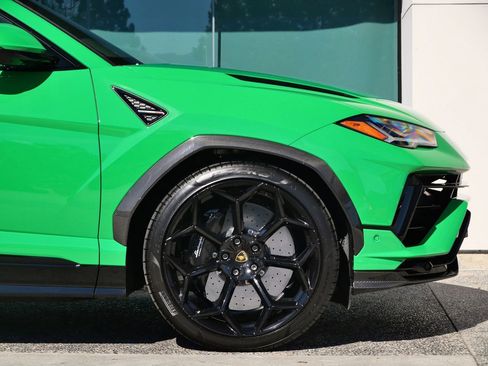 Used 2024 Lamborghini Urus Performante image 9