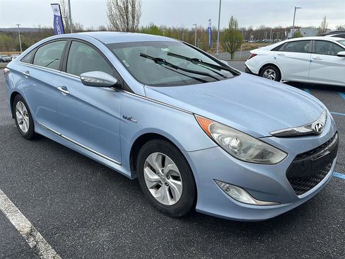 Used 2014 Hyundai Sonata Hybrid FWD image 1