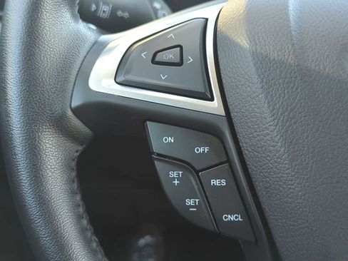 Used 2023 Ford Edge SEL image 23