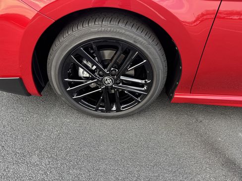 New 2026 Toyota Camry SE image 9