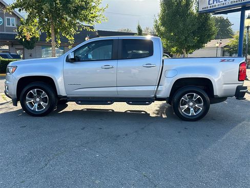 Used 2016 Chevrolet Colorado Z71 image 9