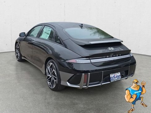 New 2025 Hyundai Ioniq 6 SEL image 7