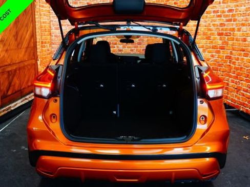 Certified 2024 Nissan Kicks SV image 44