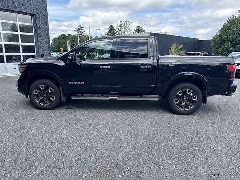 Used 2021 Nissan Titan Platinum Reserve w/ Moonroof Package AWD/4WD image 4