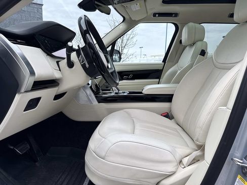 Certified 2023 Land Rover Range Rover SE AWD/4WD image 19