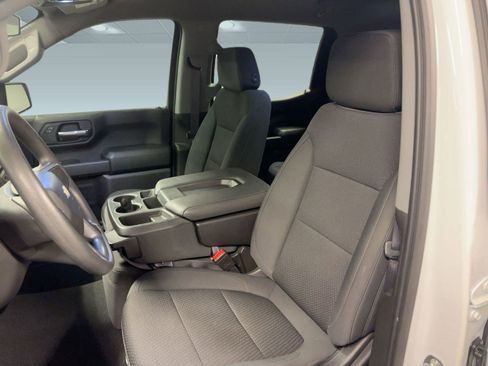 Used 2021 Chevrolet Silverado 1500 Custom image 4