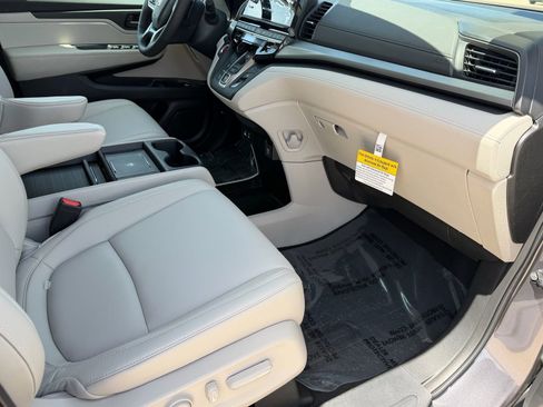 New 2026 Honda Odyssey EX-L image 15