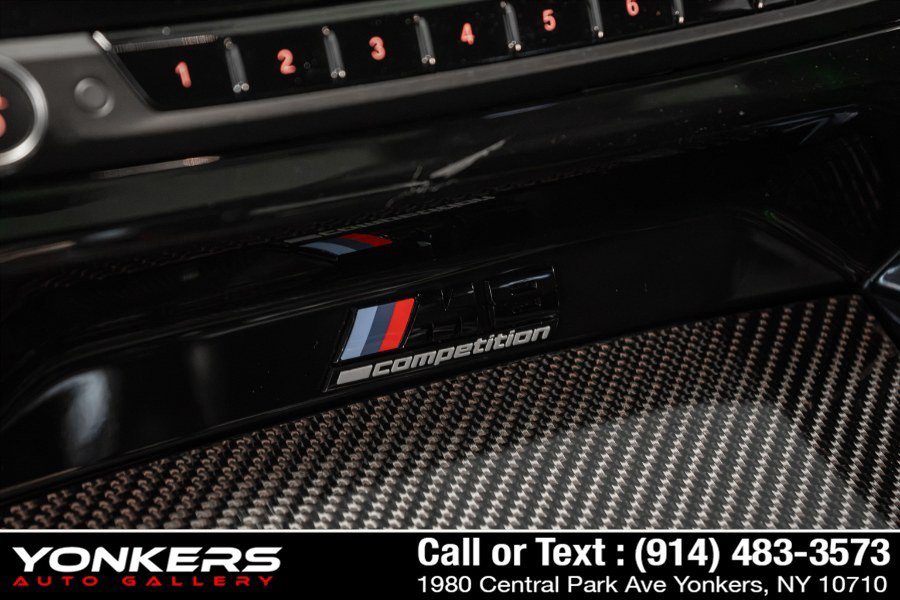 Used 2022 BMW M8 Competition w/ M Carbon Exterior Package AWD/4WD image 39