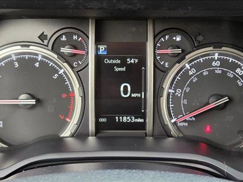 Certified 2023 Toyota 4Runner TRD Off-Road Premium image 10