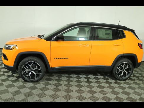 New 2026 Jeep Compass Limited image 13