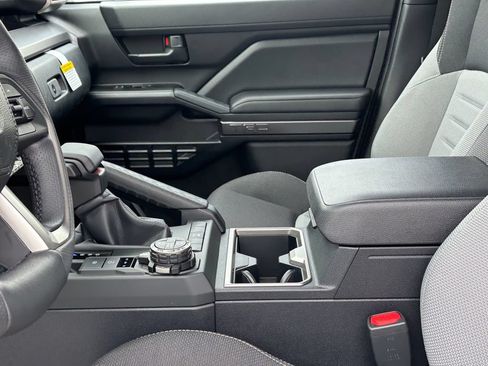 New 2026 Toyota 4Runner TRD Off-Road AWD/4WD image 9