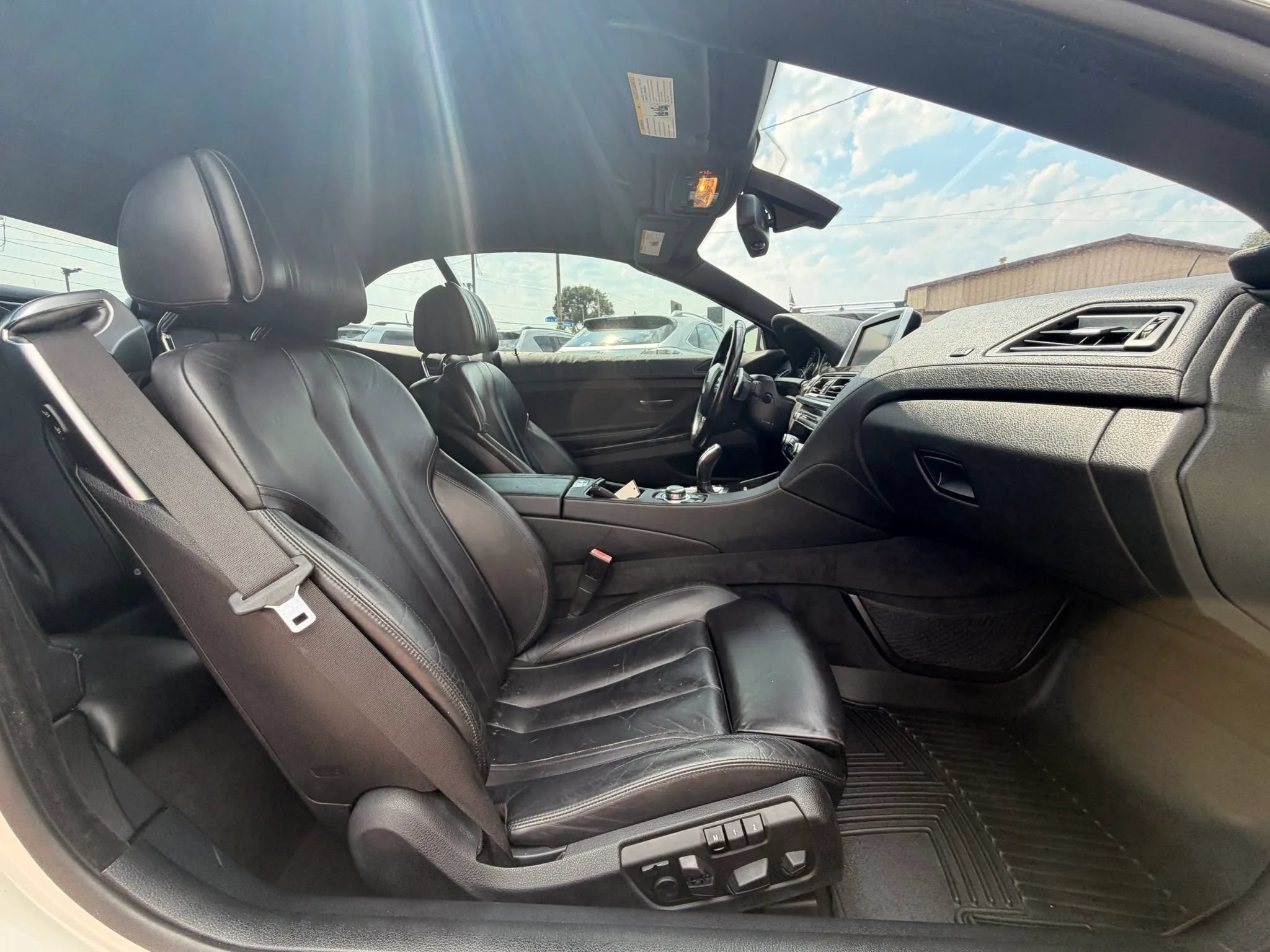 Used 2012 BMW 650i Convertible RWD image 23