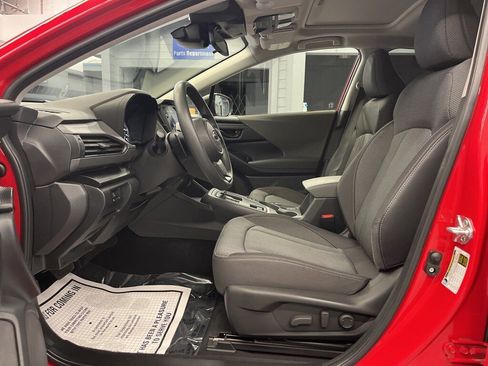 Used 2024 Subaru Crosstrek 2.0i Premium image 10