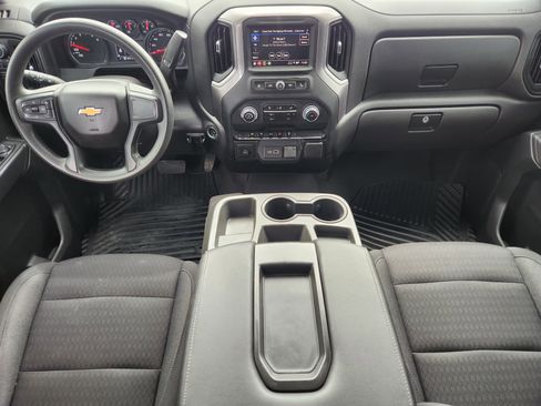 Used 2023 Chevrolet Silverado 1500 Custom AWD/4WD image 25