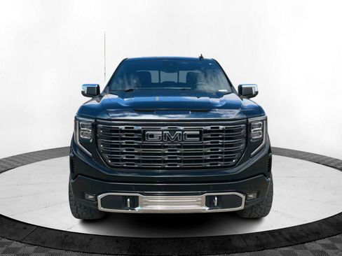 Used 2023 GMC Sierra 1500 Denali Ultimate image 8