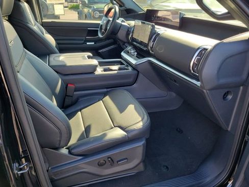 New 2026 Ford Expedition Max Platinum w/ Stealth Appearance Package image 16