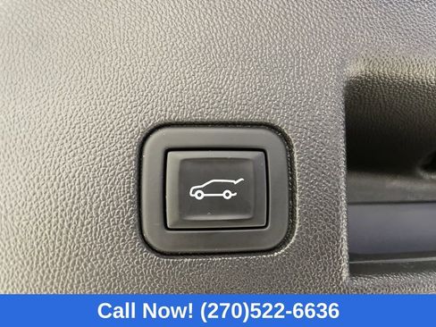Used 2024 Chevrolet Equinox LT FWD image 35