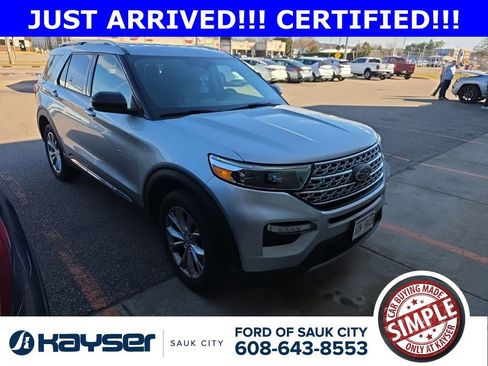 Used 2022 Ford Explorer Limited image 1