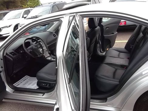 Used 2011 Lexus ES 350 FWD image 6